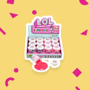L.O.L. Surprise Slime leksakssats i förpackning med rosa och vit design på en gul bakgrund
