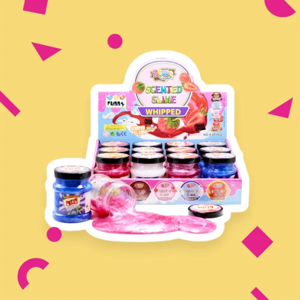 Färgglatt och doftande whipped slime-set i olika färger presenterat på en ljus bakgrund.
